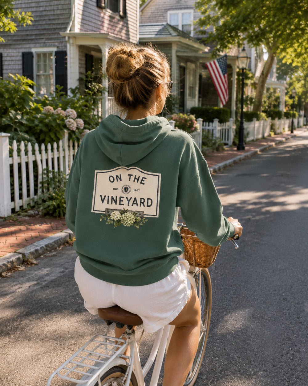Women's sweatshirt