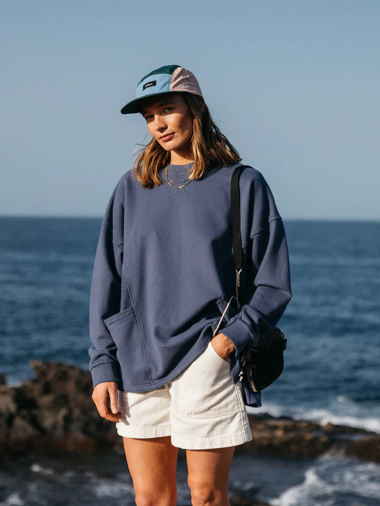 Women's sweatshirt