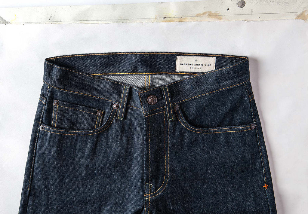 Men's straight leg denim jean